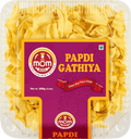 A packet of Papdi Gathiya from Mom Made of 250g